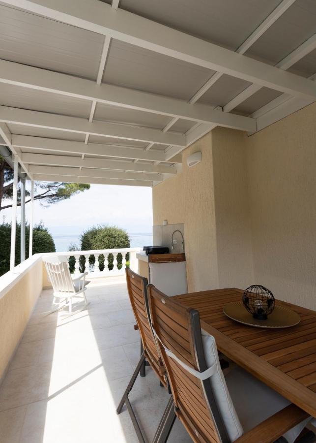 Luxury Mantinela Apartment Malinska Exterior foto